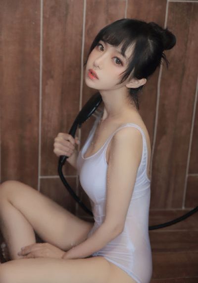 韩国漂亮老师做爰bd电影