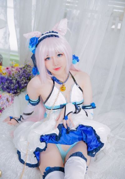 漂亮的女保姆